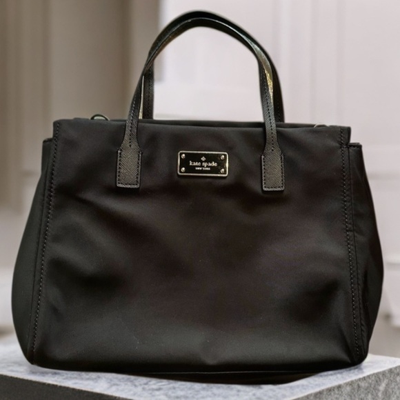 kate spade Handbags - Kate Spade Blake Avenue Loden Nylon Handbag Black Detachable Crossbody Strap EUC